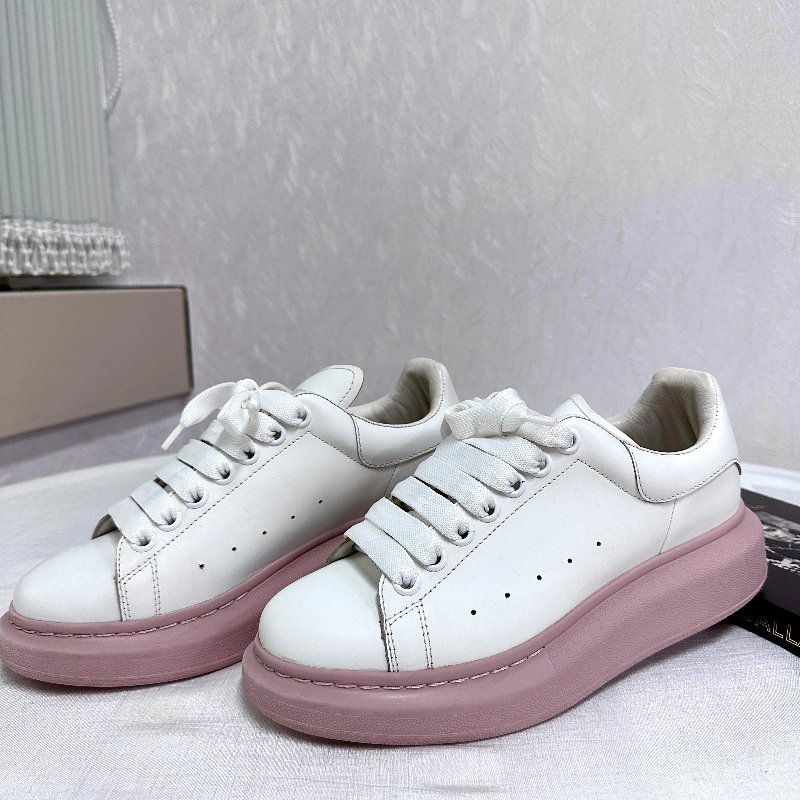 Alexander McQueen 麥昆粉底小白鞋-6