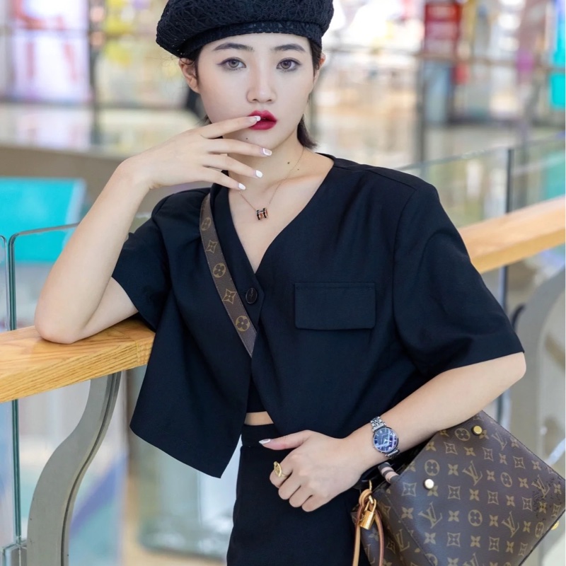 Louis Vuitton 路易威登 M41055 經典MONTAIGNE BB #蒙田包 /  #斜背包 / #肩背包-1