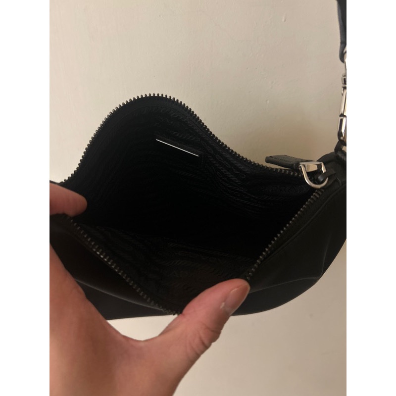 PRADA Nylon Cross-Body Hobo Bag 黑尼龍 三合一斜背包-9