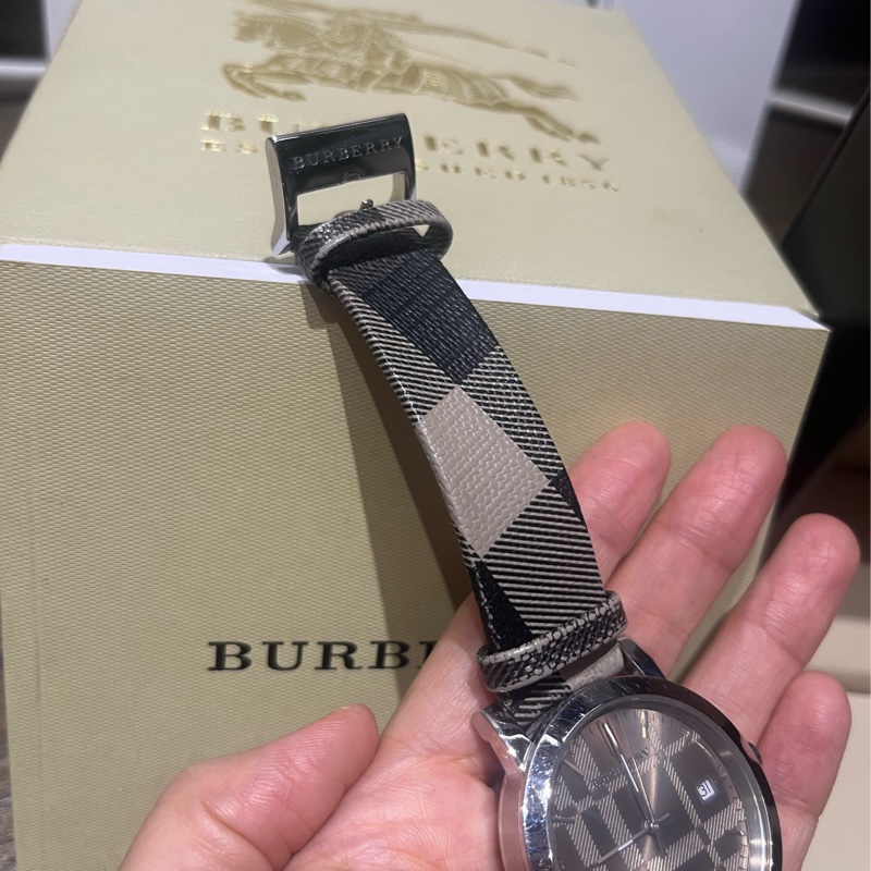 BURBERRY 經典格紋手錶-7