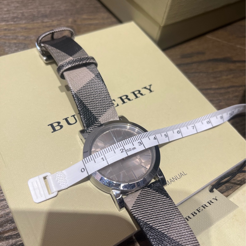BURBERRY 經典格紋手錶-16