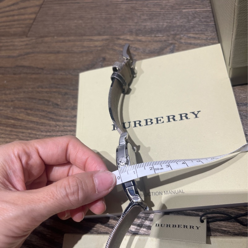 BURBERRY 經典格紋手錶-17