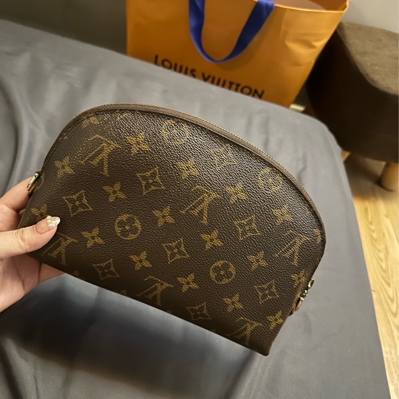 Lv PM Monogram 大號化妝包-9