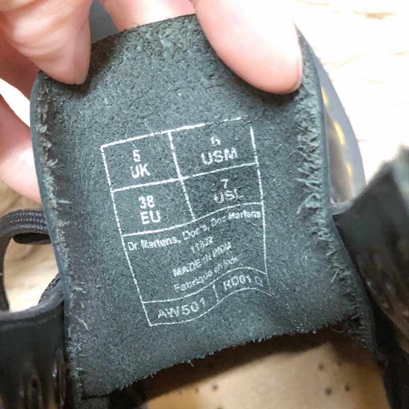 DR. MARTENS 馬汀靴-1