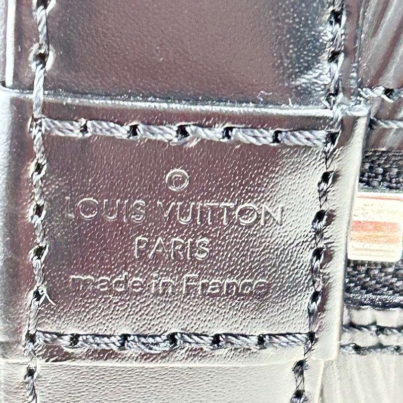 LV M40862 經典 EPI 水波紋ALMA BB手提/斜背艾瑪包(迷你-黑)-4