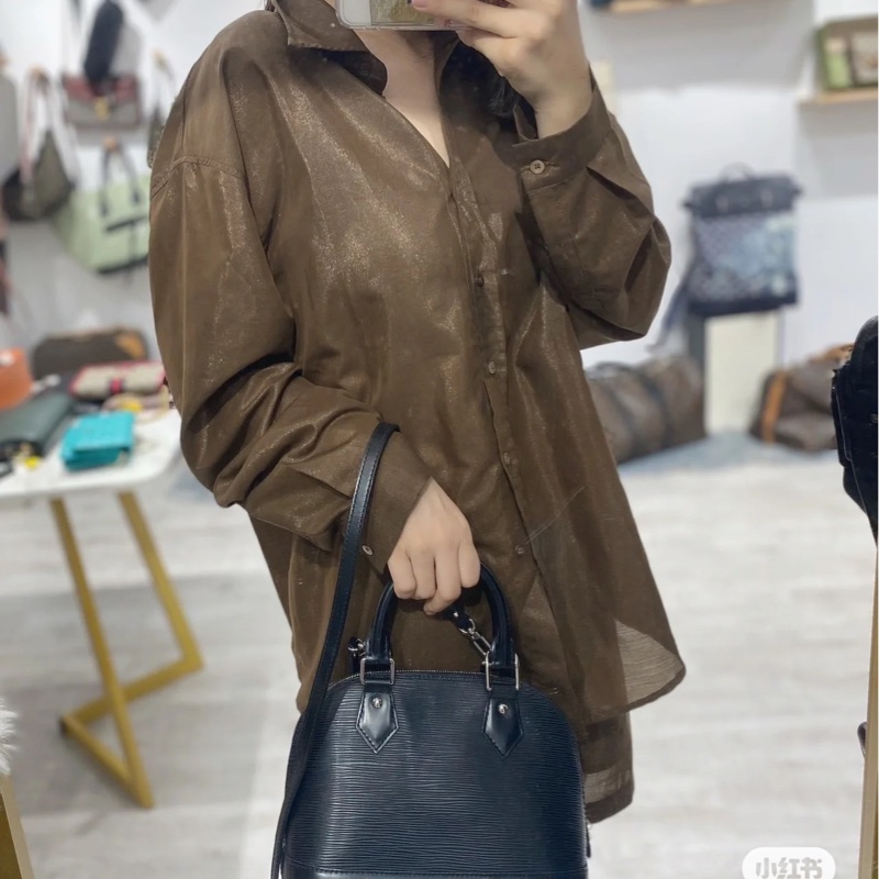 LV M40862 經典 EPI 水波紋ALMA BB手提/斜背艾瑪包(迷你-黑)-29