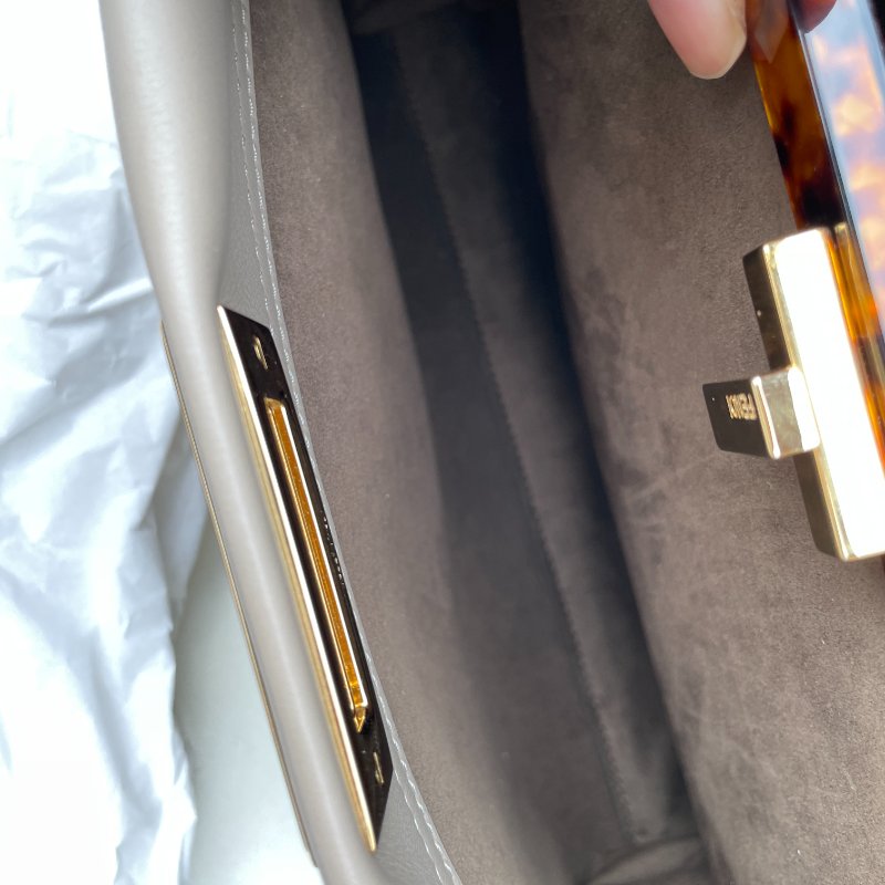 Fendi peekaboo 大象灰中號-5