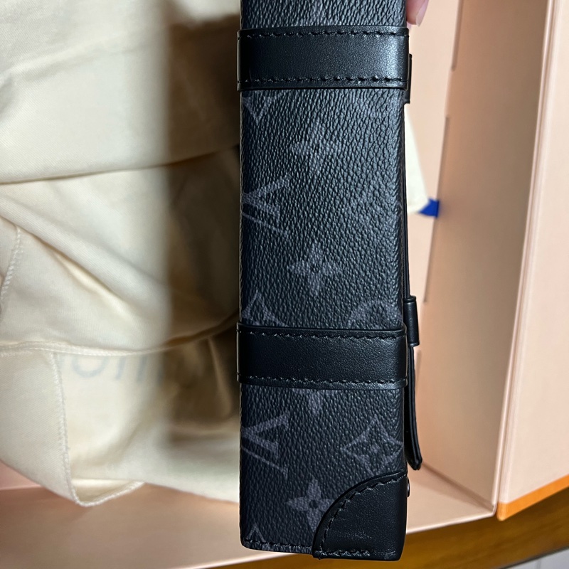 Louis Vuitton M45727 Trunk  經典黑花紋方形斜背郵差包-5