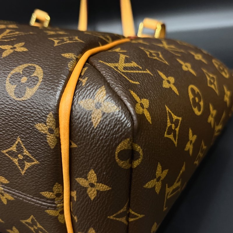 Louis Vuitton LV 老花字紋 小款 口袋天心包/側肩包/購物包-3