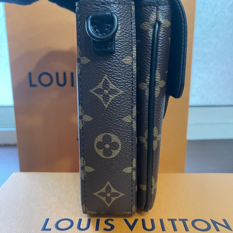新款Lv經典老花手機包（大全配、發票、購買證明齊全）-7
