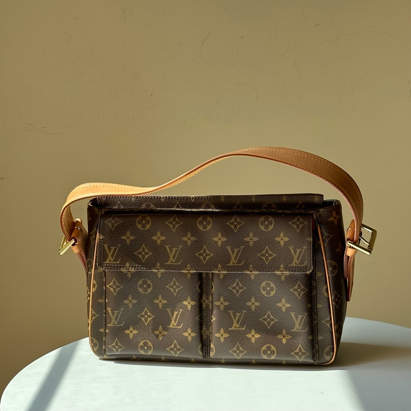 Lv 駱駝包 中號-0