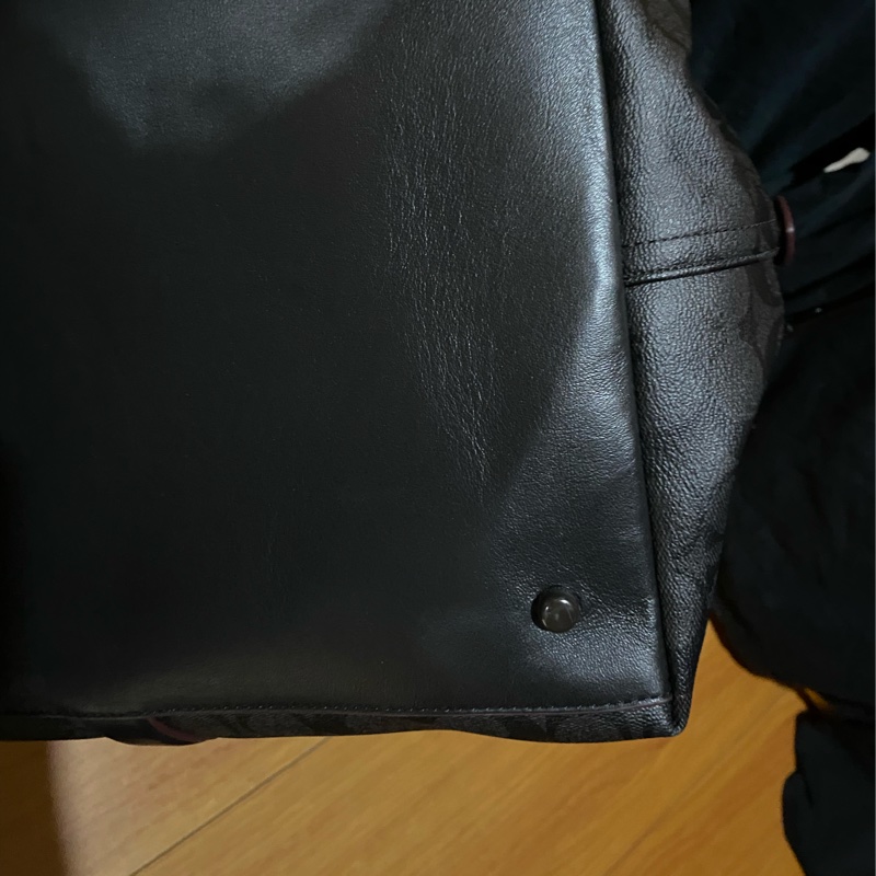 Coach黑色50cm滿版logo行李袋-16