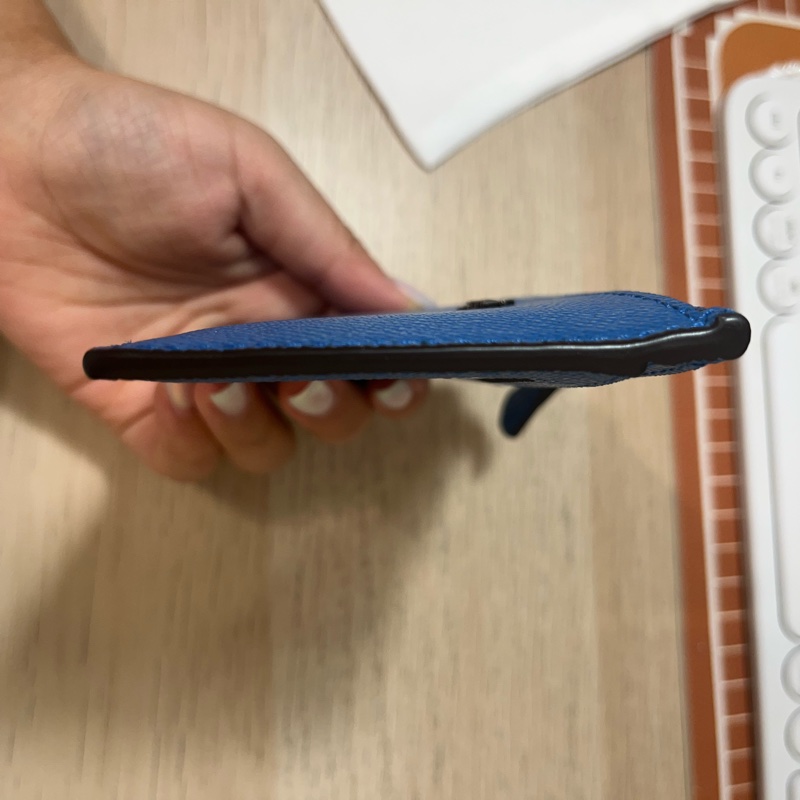 全新 COACH MINI SKINNY ID Case 寶藍色 黑logo 防刮全皮 卡夾鑰匙零錢包-8