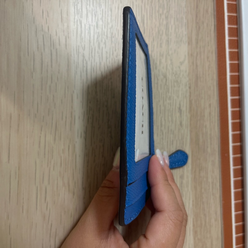 全新 COACH MINI SKINNY ID Case 寶藍色 黑logo 防刮全皮 卡夾鑰匙零錢包-10