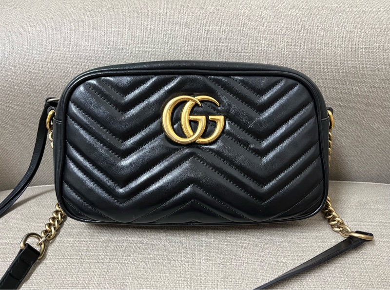 Gucci Marmont 黑色相機包-20