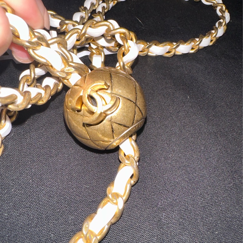 CHANEL 17cm 爆款白色金球方胖子#小金球鏈包#小羊皮、琺瑯-5