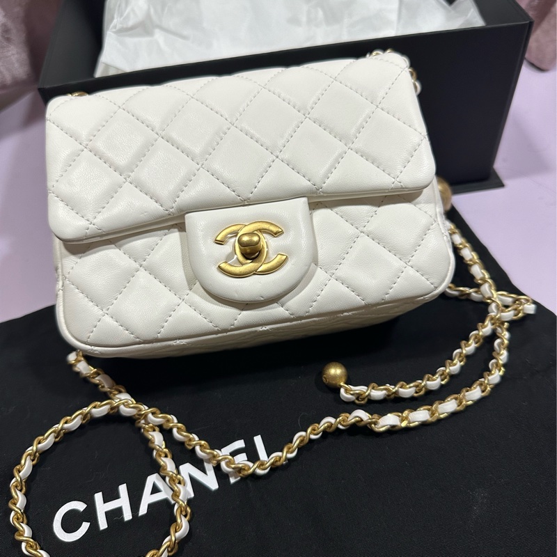 CHANEL 17cm 爆款白色金球方胖子#小金球鏈包#小羊皮、琺瑯-9
