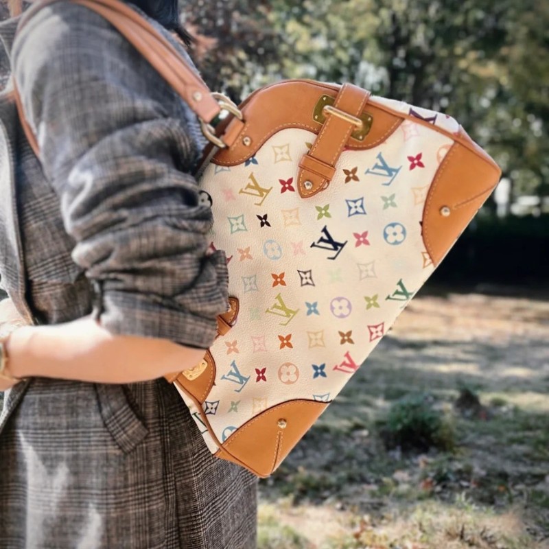 LV 村上隆系列
白彩 保齡球包 M40193 CLAUDIA Multicolore-2