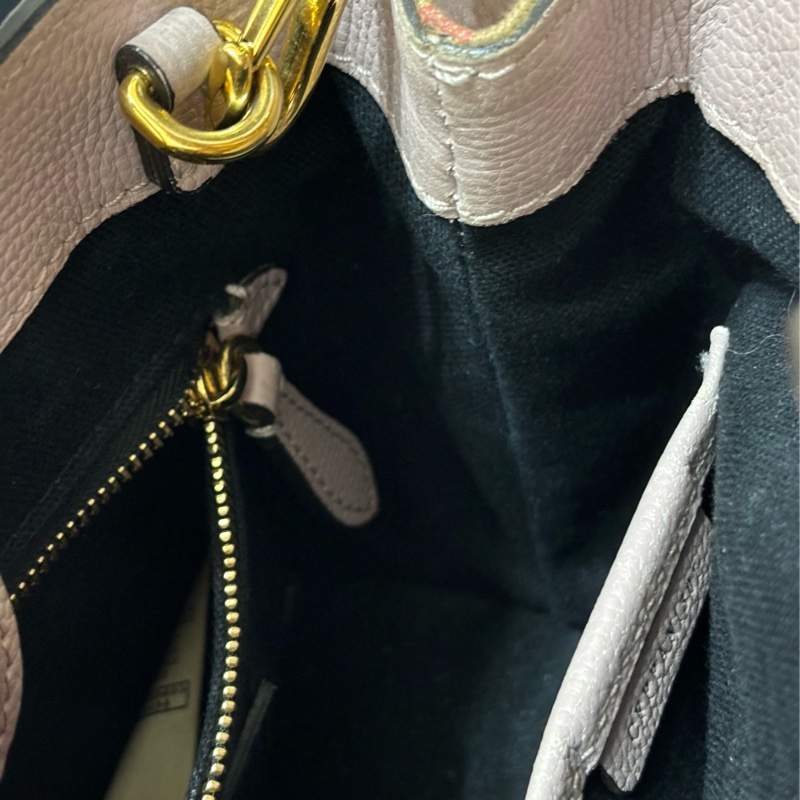 Burberry藕粉色包包-17