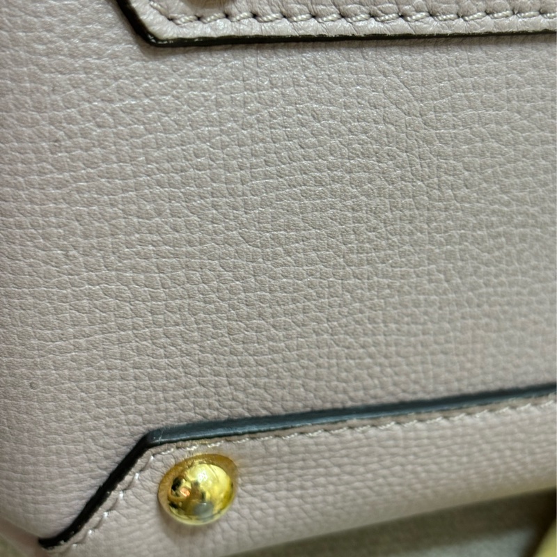 Burberry藕粉色包包-26