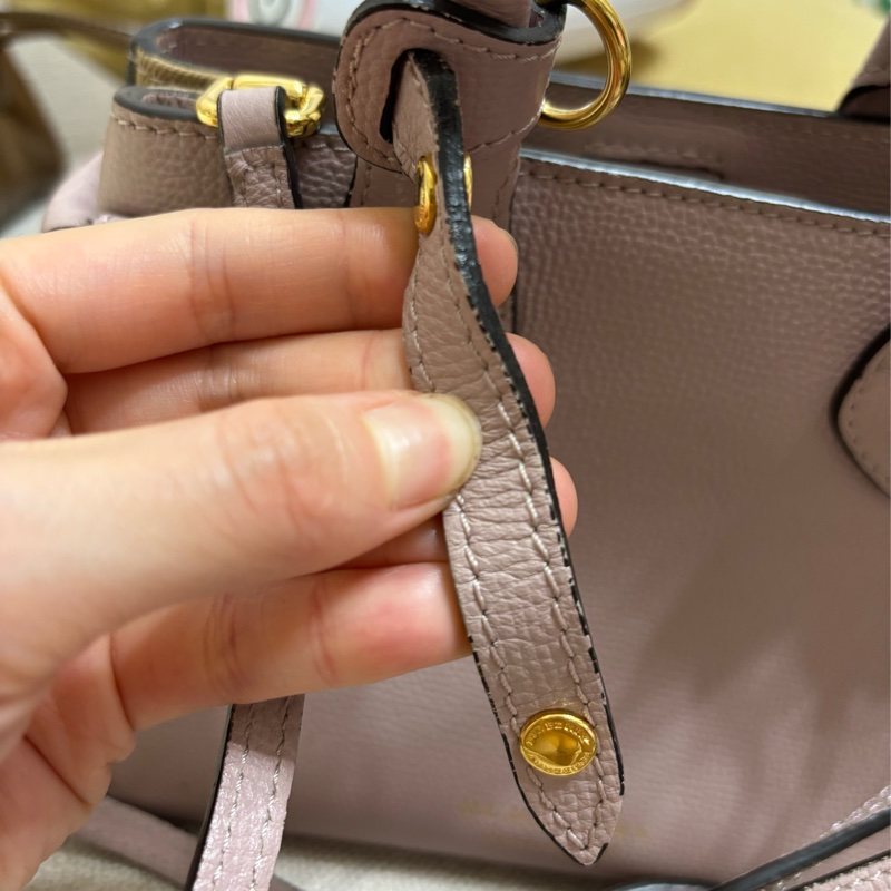 Burberry藕粉色包包-32