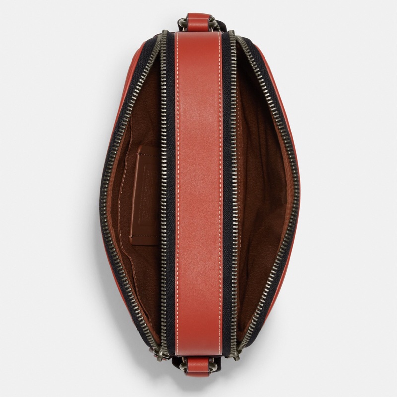 Coach史努比聯名相機包-2