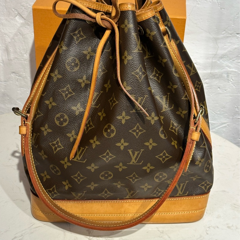 Louis Vuitton 原花 LV 大水桶包 NOE 斜背包 肩背包M42224-0