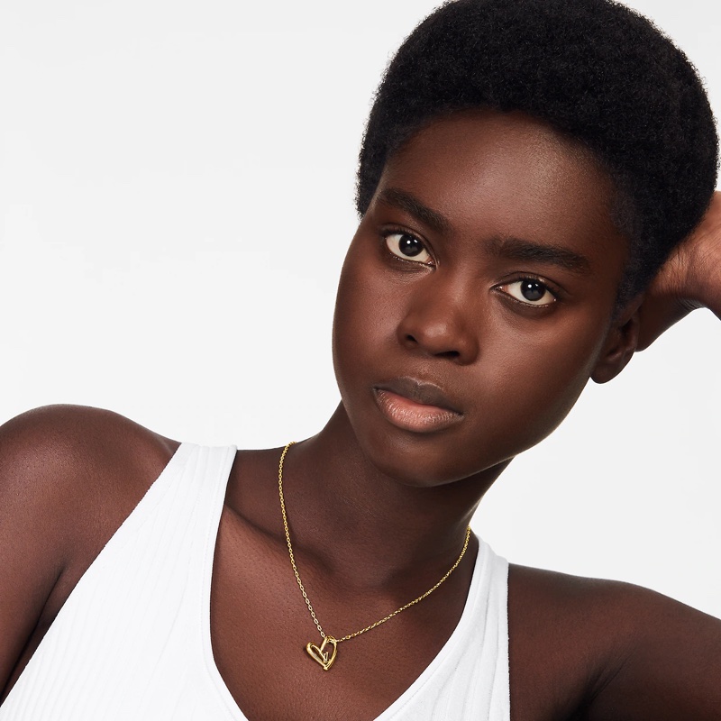 LV路易威登 Fall in Love墜入愛河 愛心LV標誌金色吊墜項鍊 項鏈M00465-4