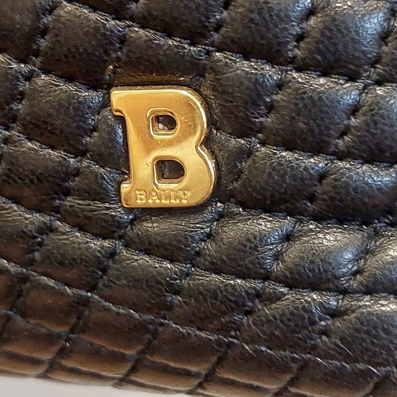 Bally 古董鏈包 菱格紋皮革 黑色 斜背包 .以摩登設計打造備受喜愛的款式.-41