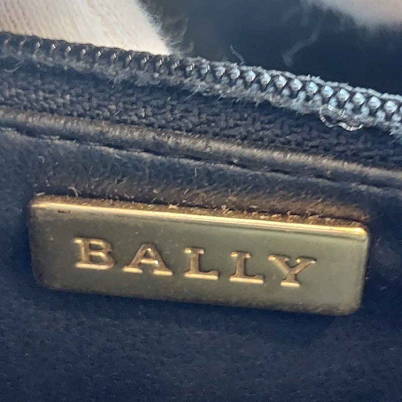 Bally 古董鏈包 菱格紋皮革 黑色 斜背包 .以摩登設計打造備受喜愛的款式.-42