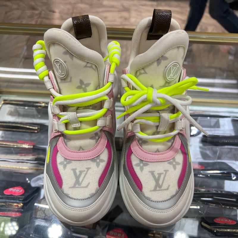 LV 螢光綠粉白鞋 限量Archlight老爹鞋-5