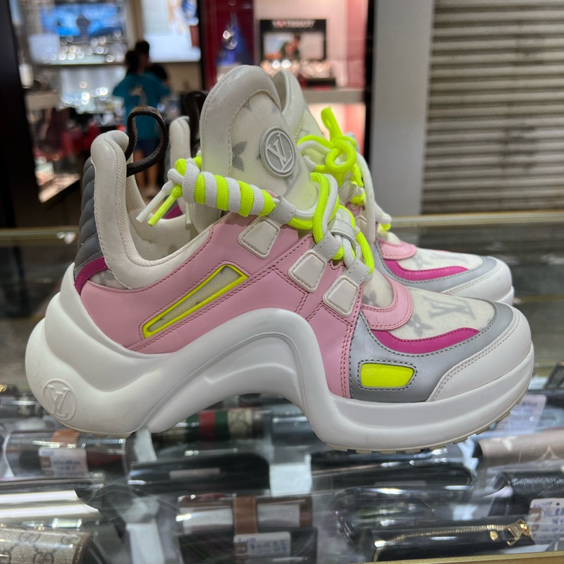 LV 螢光綠粉白鞋 限量Archlight老爹鞋-6