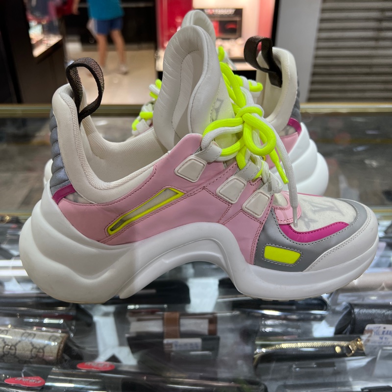 LV 螢光綠粉白鞋 限量Archlight老爹鞋-9
