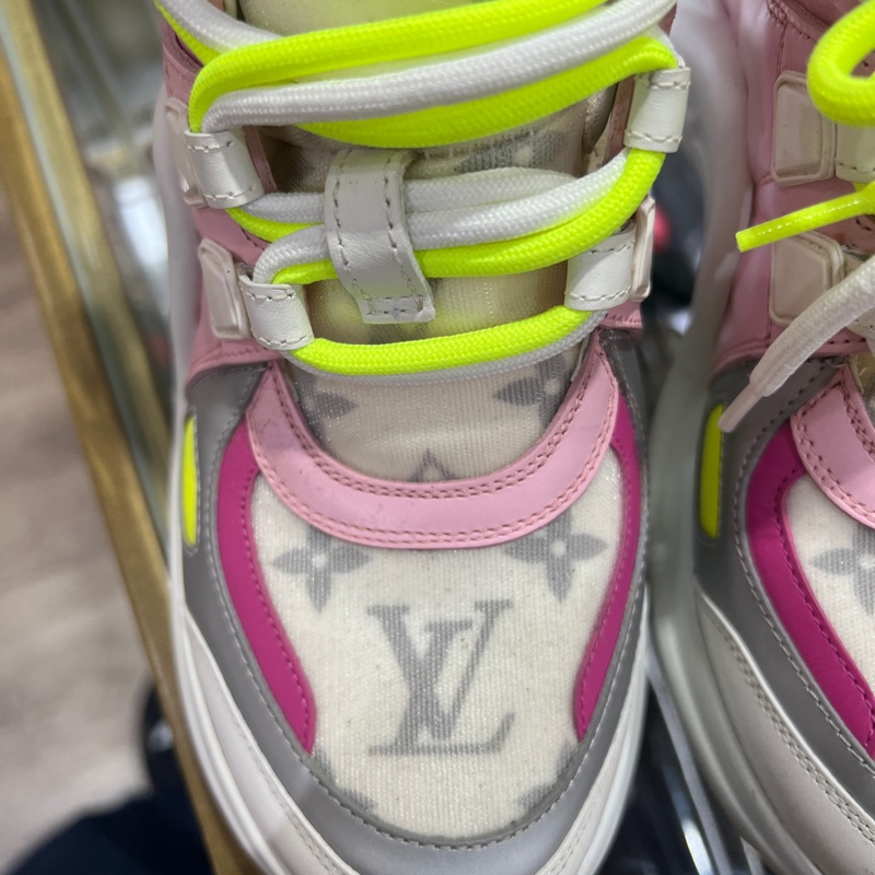 LV 螢光綠粉白鞋 限量Archlight老爹鞋-15