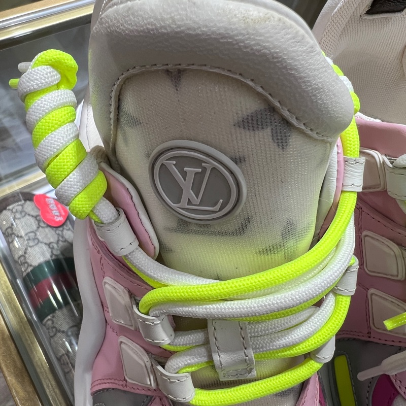 LV 螢光綠粉白鞋 限量Archlight老爹鞋-17
