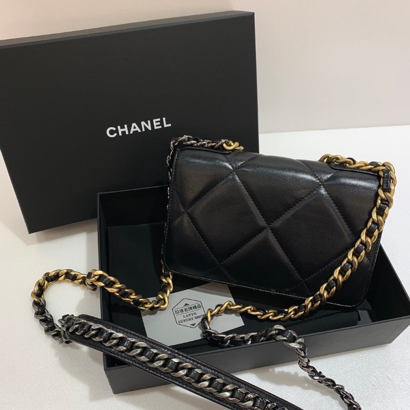 CHANEL 19 WOC 斜背包/側背包/手提包 85成新-3