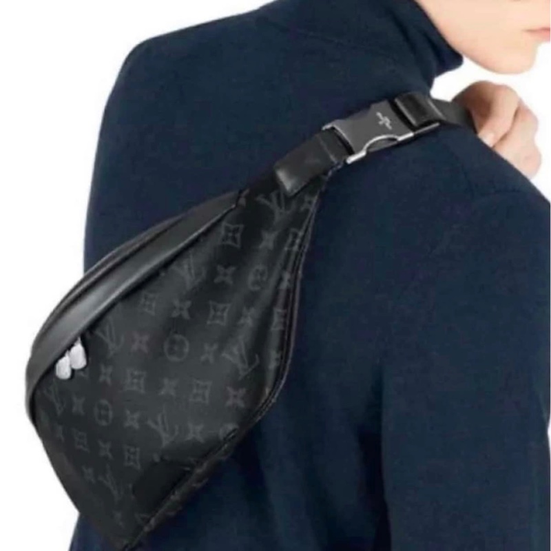 全新Lv黑老花腰包(購買證明、配件齊全)-3