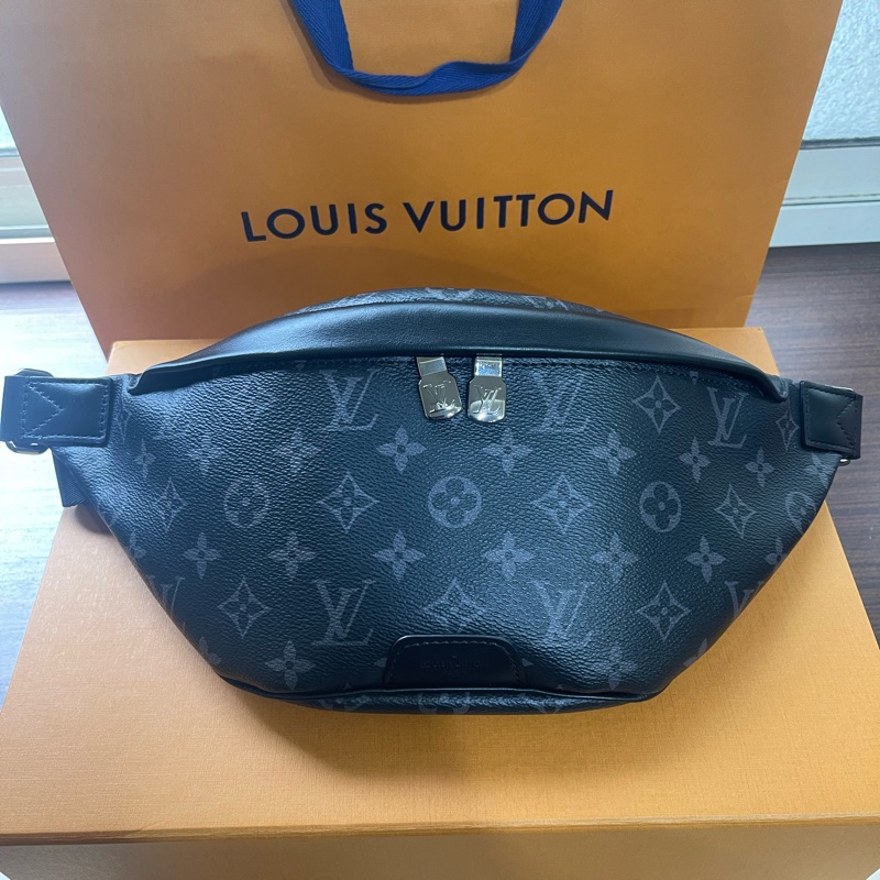 全新Lv黑老花腰包(購買證明、配件齊全)-5