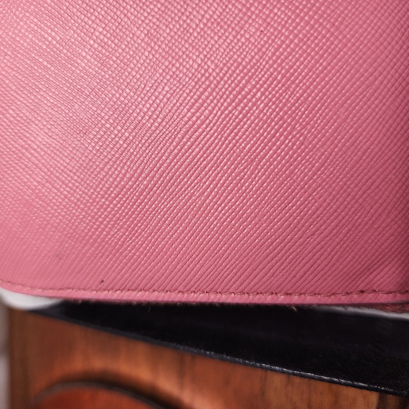 Prada粉紅牛皮皮夾-15