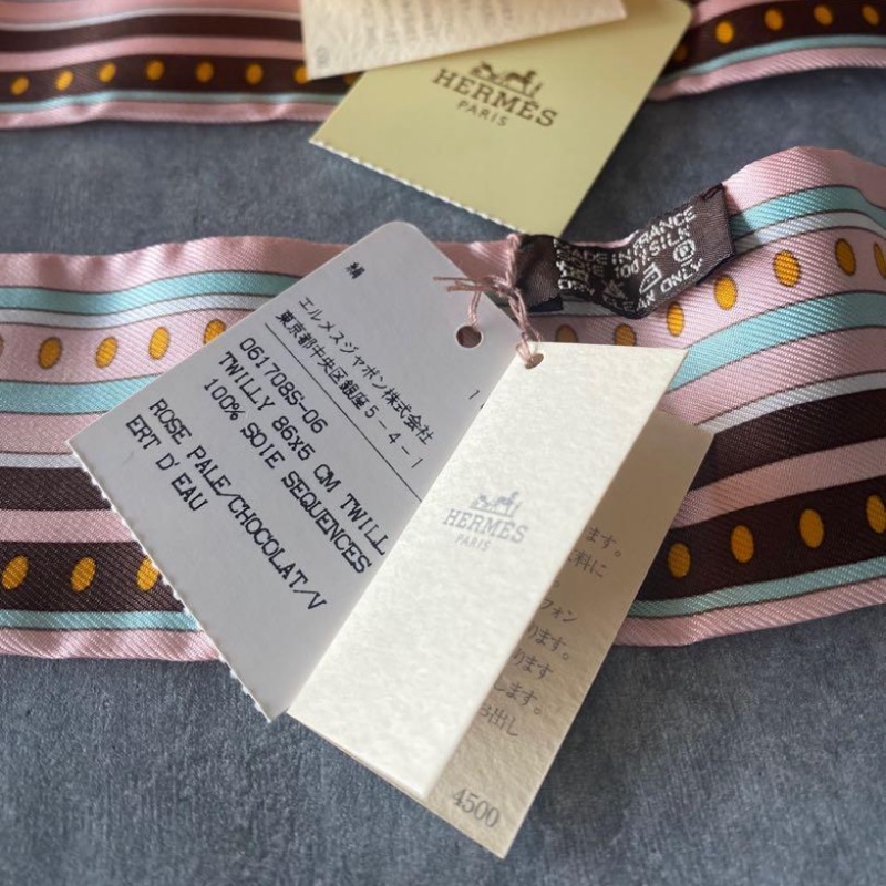 HERMÈS愛馬仕 粉嫩系馬兒Twilly絲巾一對-2