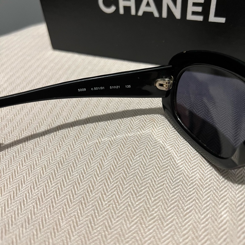 Chanel香奈兒  經典菱格壓印墨鏡-6