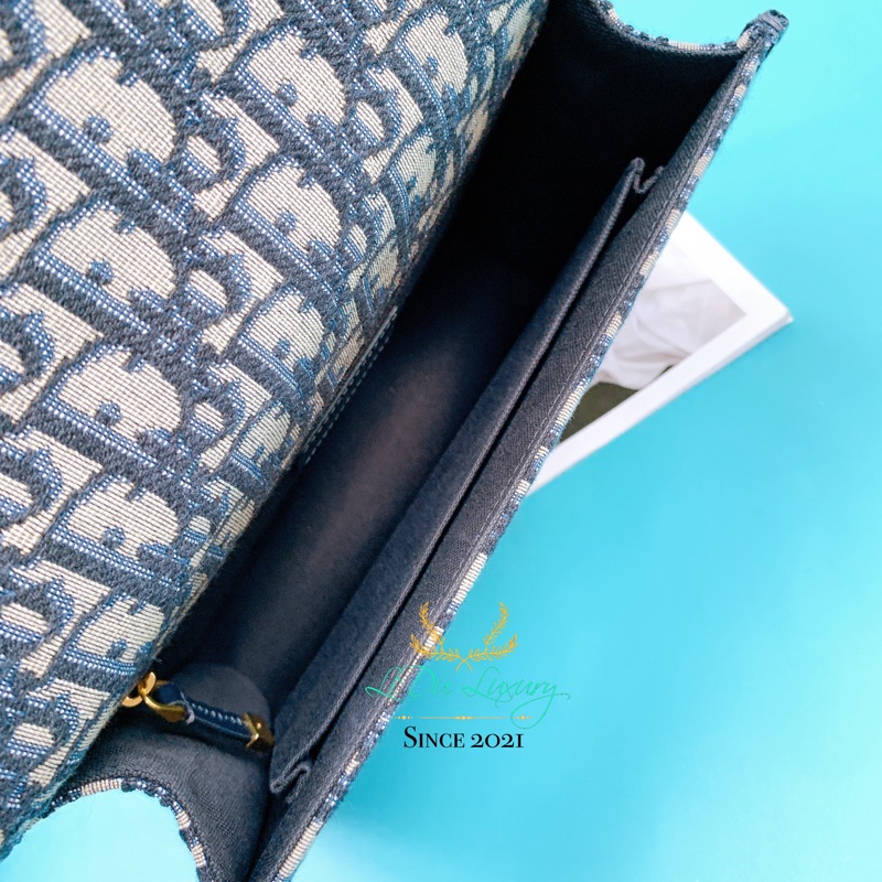 DIOR 30 MONTAIGNE 藍色提花蒙田24公分-3