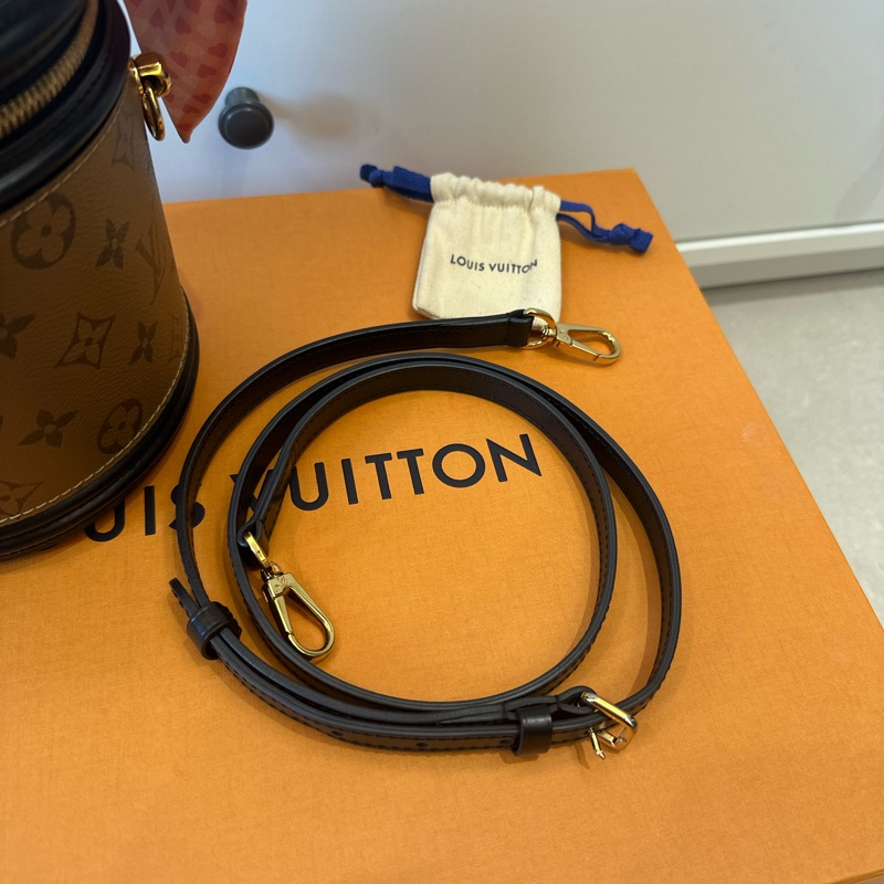 Louis vuitton Cannes m43986 發財桶 圓筒包 雙色老花 手提 側背 爆款-3