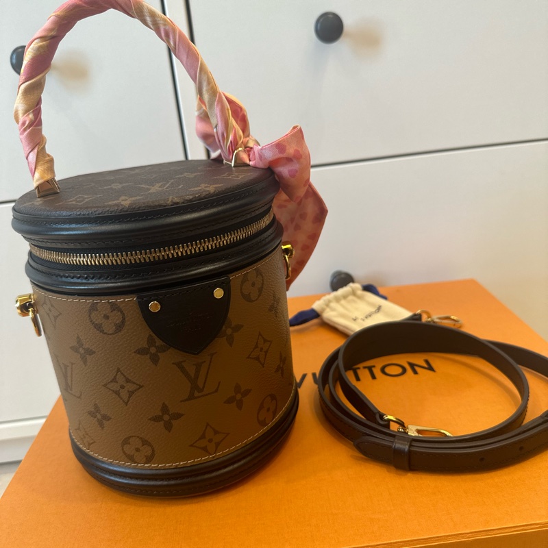 Louis vuitton Cannes m43986 發財桶 圓筒包 雙色老花 手提 側背 爆款-5