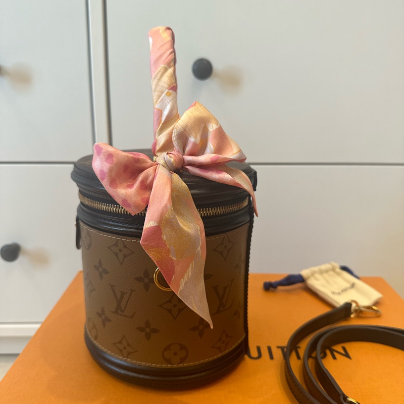 Louis vuitton Cannes m43986 發財桶 圓筒包 雙色老花 手提 側背 爆款-11