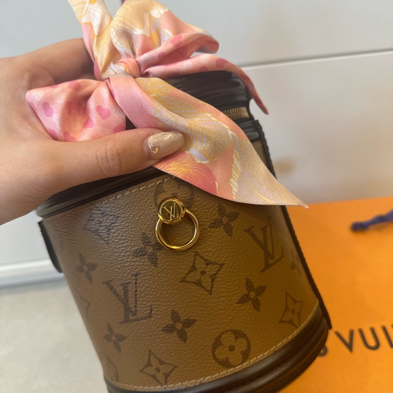Louis vuitton Cannes m43986 發財桶 圓筒包 雙色老花 手提 側背 爆款-12
