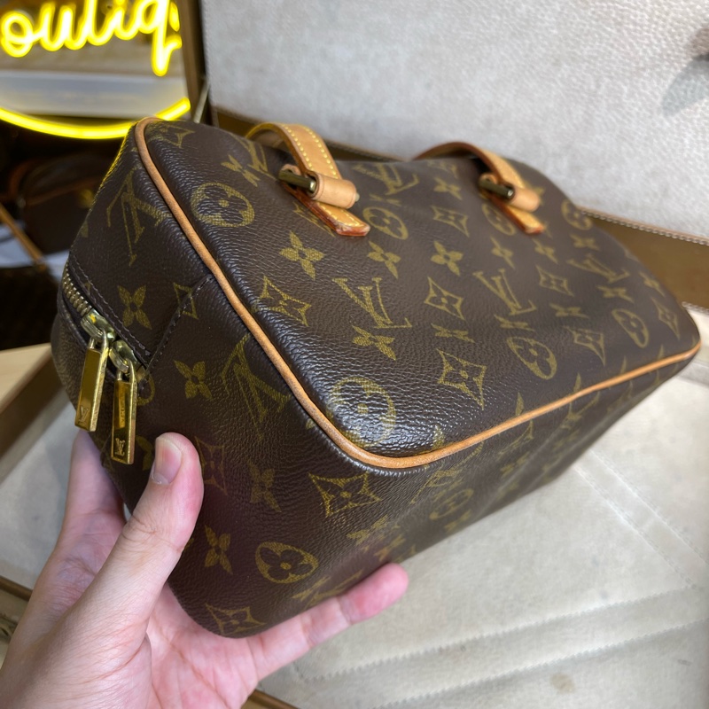 Louis Vuitton老花CITE吐司小號肩包-8