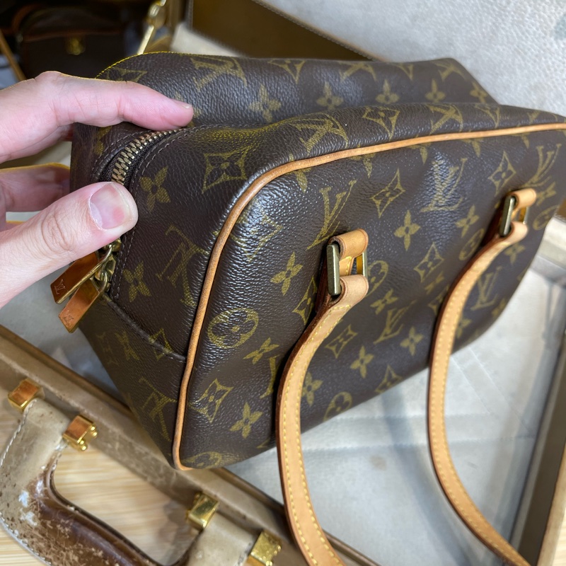 Louis Vuitton老花CITE吐司小號肩包-9