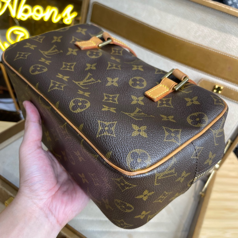 Louis Vuitton老花CITE吐司小號肩包-10