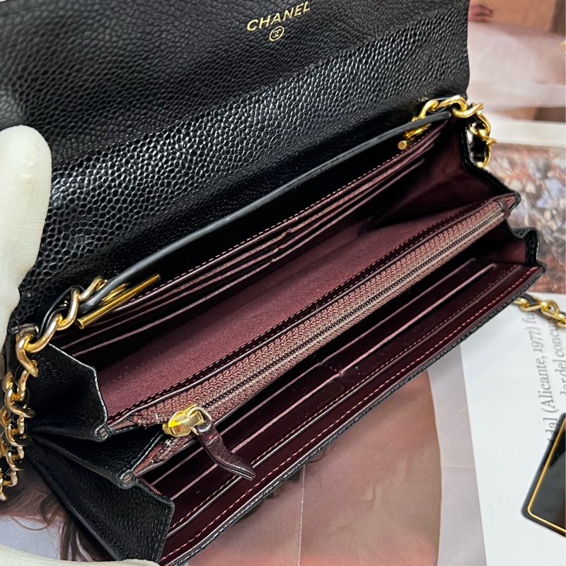 CHANEL 經典雙C LOGO荔枝金釦長夾《已改造可斜背》-15